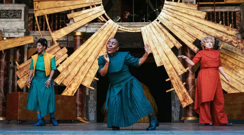 “Twelfth Night” at the Globe Theatre 