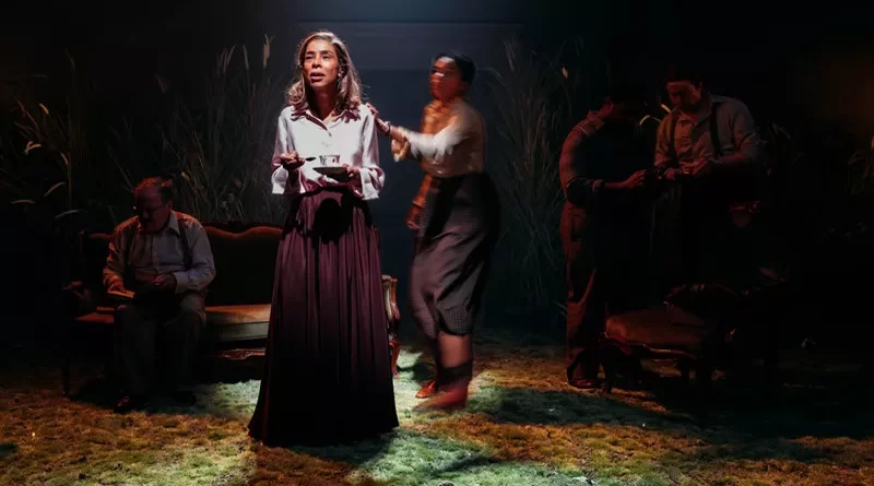 “A Month in the Country” at Donmar Warehouse “A Month in the Country” at Donmar Warehouse